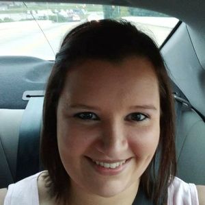 Meet your Posher, Mandy